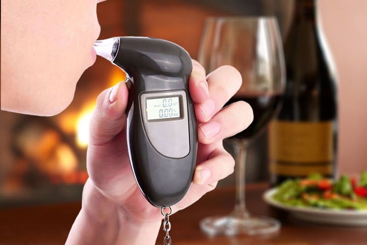 Playtech-Limited-TLD-Marketing-LCD-Alcohol-Breathalyzer