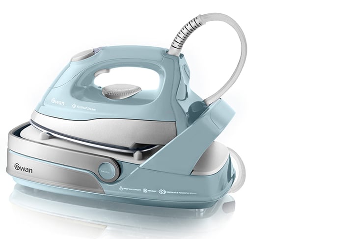 SWAN-PRODUCTS-24O0W-STEAM-IRON