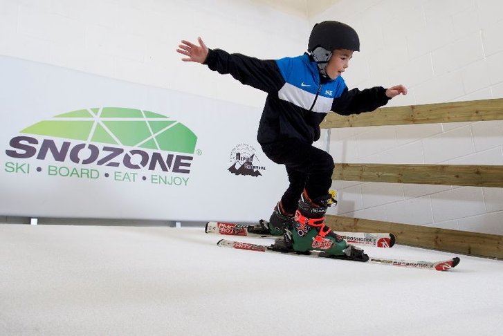 12-sf-snozone-ski-snowboard-simulator1465987420994