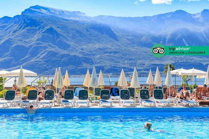 All-Inclusive Lake Garda Trip - Pool at Hotel Leonardo Da Vinci