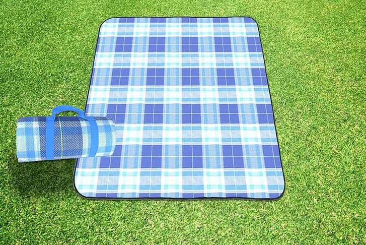 Vivo-Technologies-Limited_Extra-Large-Waterproof-Picnic-Rug-3