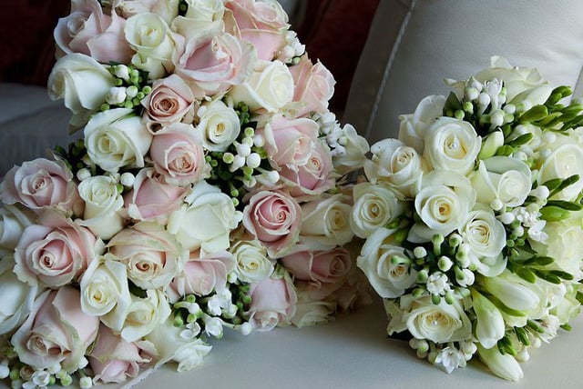 Wedding Flowers Package - Liverpool - Wowcher