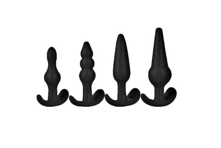 GameChanger-Associates-Ltd-4-Piece-Pleasure-Anal-Plug-Set-black