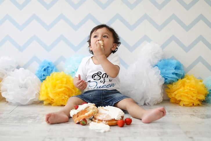 Baby Cake Smash Photoshoot Voucher - Manchester 