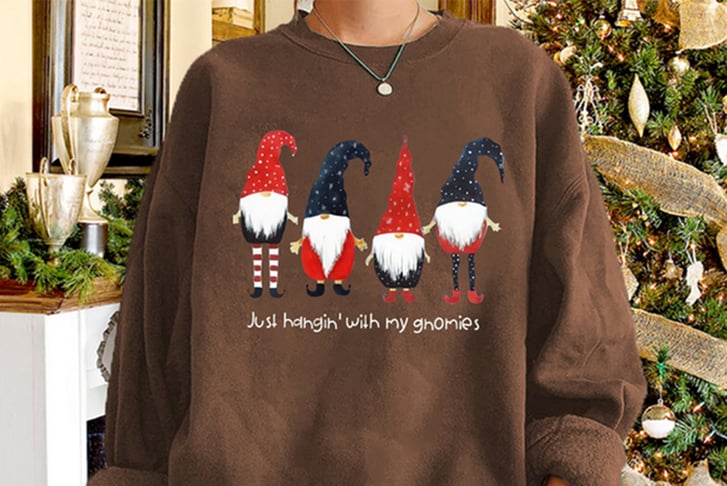 SEASONAL-Gnomies-Cosy-Jumper-7