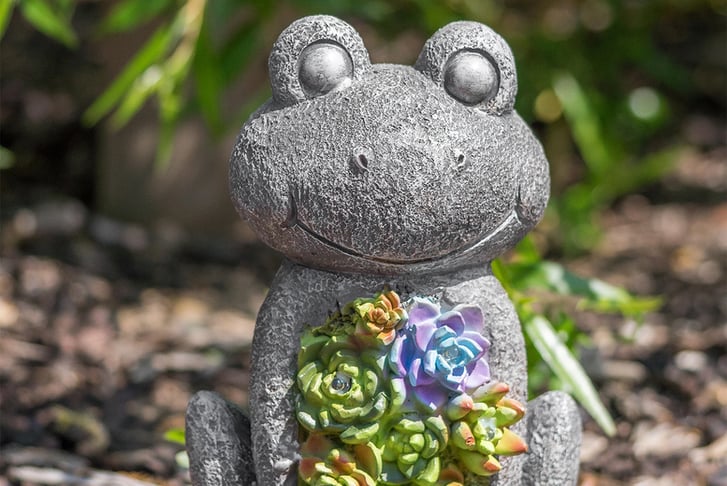 Solar-Frog-Garden-Statue-5