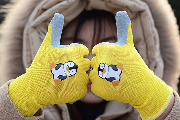 ANIMAL-GLOVES-1