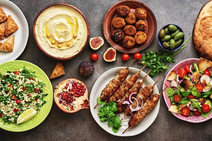 8 Mezze plates