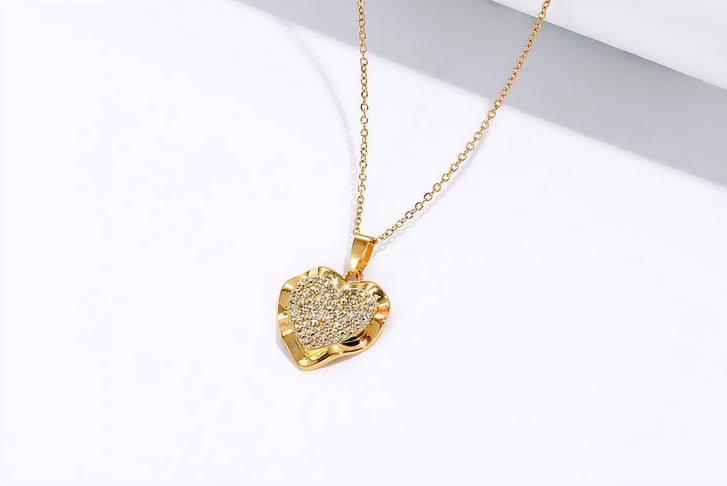 Crystal-Heart-Shaped-Gold-Necklace1