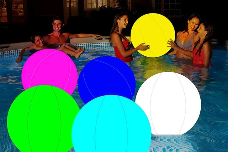 Remote-control-LED-flashing-beach-ball-1