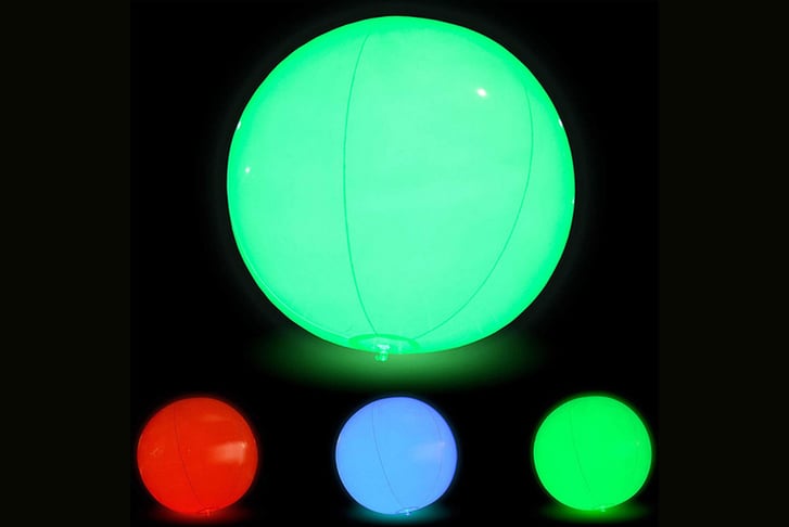 Remote-control-LED-flashing-beach-ball-2