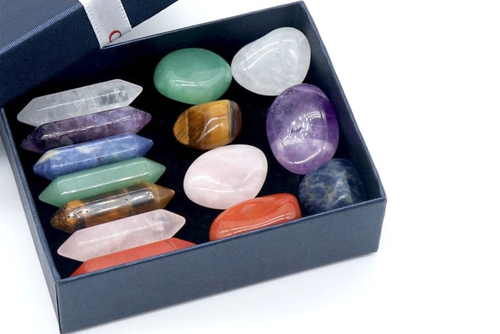 14-Piece-Chakra-Crystals-and-Gemstones-Set-3