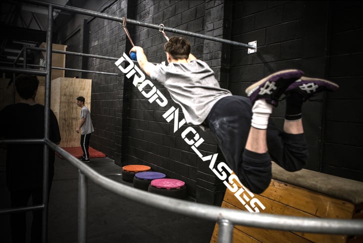 90-Min Adult Parkour Class Experience – Beginner Friendly