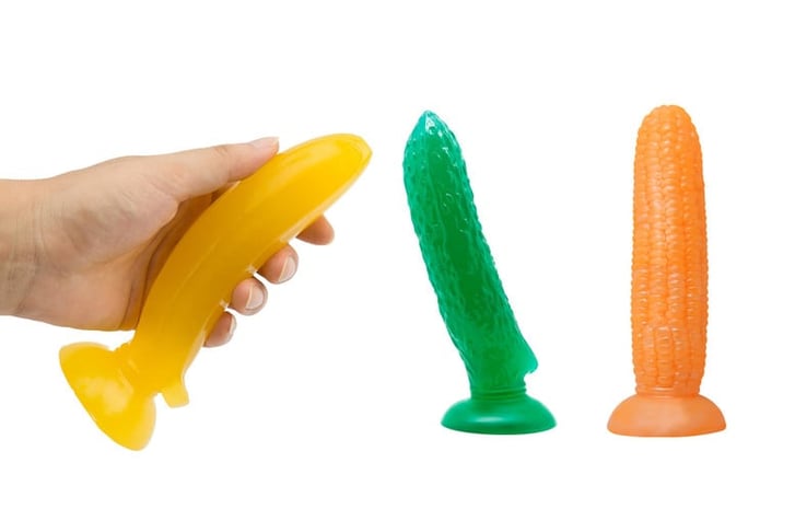 Novelty-Fruit-Sillicone-Suction-Dildo-1