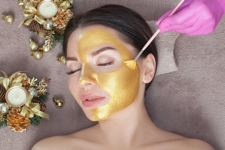 Gold peel facial