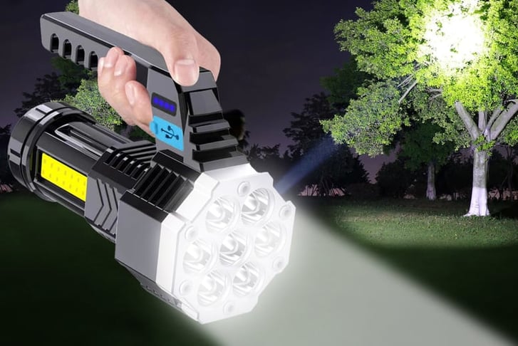 High-Power-LED-Flashlight-1