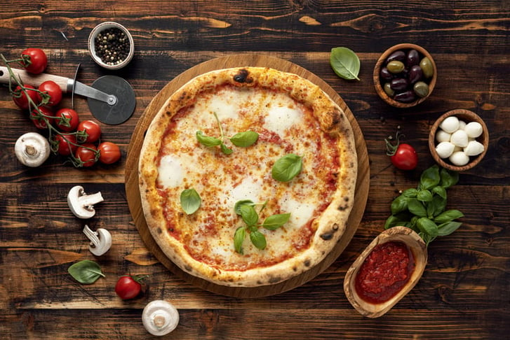 Pizza to Share & A Drink Each for 2 – Alcohol Options