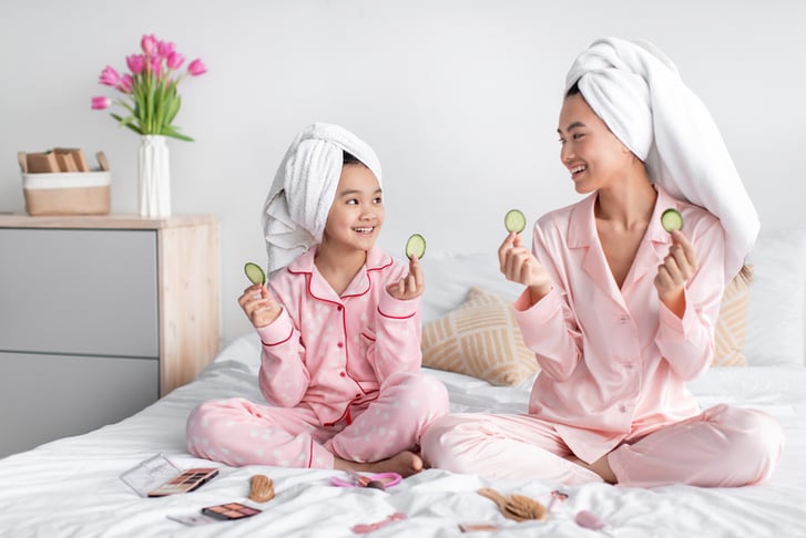 Mum & Daughter Spa - 4 Treatments & Mocktails