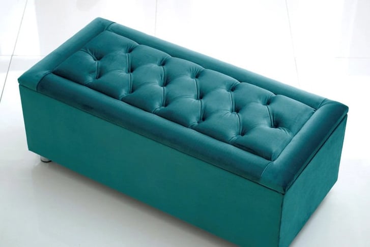 CHESTERFIELD-BUMPER-PLUSH-VELVET-OTTOMAN-BOX-6