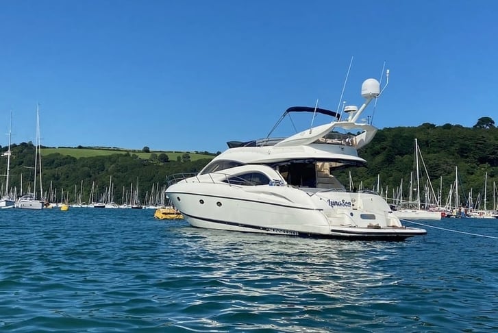 English Riviera Luxury Yacht Experience For 2 People With Bubbly