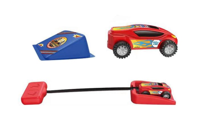 Stomp-Rocket-Racer-Cars-2