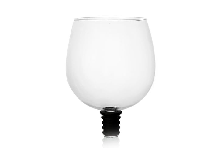 Guzzle-Buddy-Wine-Glass-2