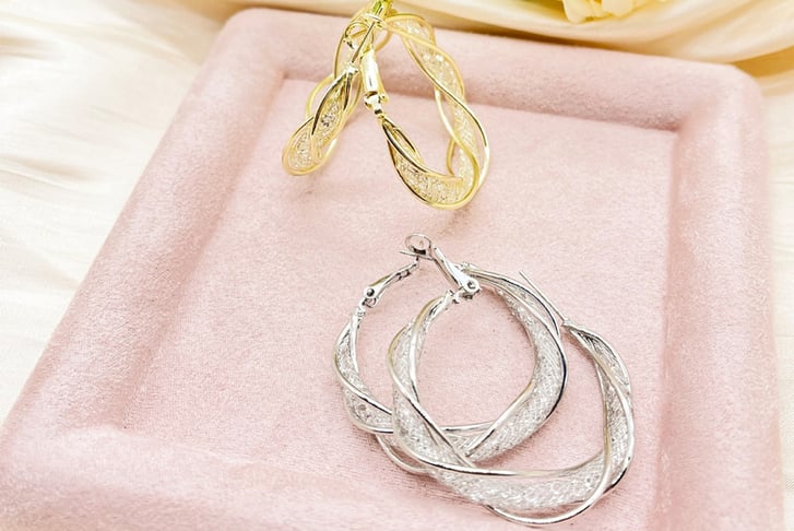 TWISTED-HOOP-EARRINGS-5