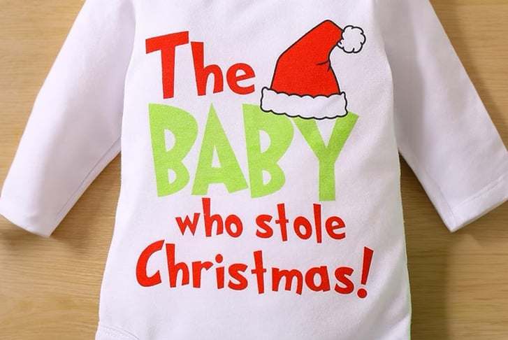 The-Baby-Who-Stole-Christmas-Outfit-3