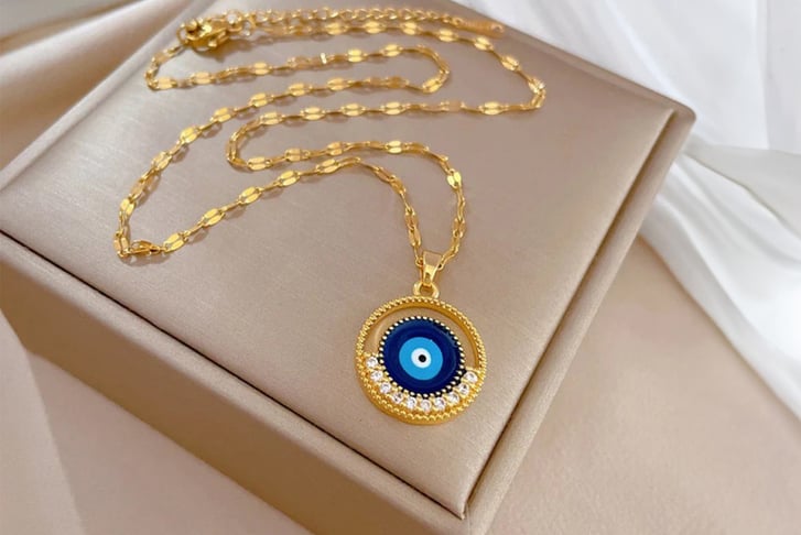 GOLD-EVIL-EYE-PENDANT-3