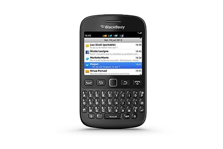 Blackberry-9720-4