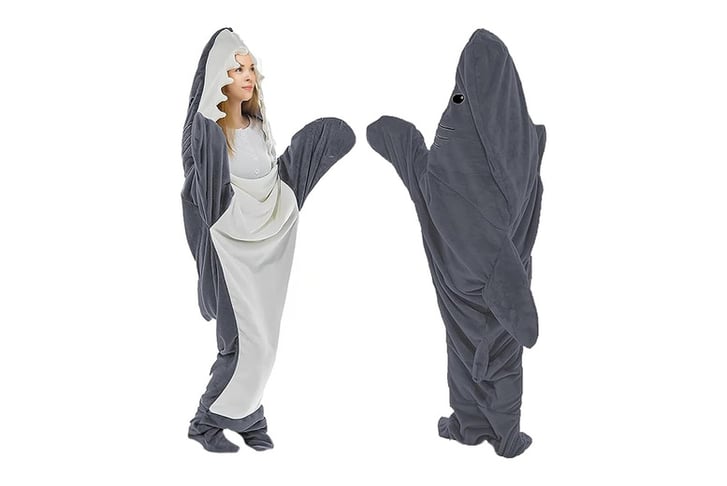 Hooded-Shark-Blanket-7