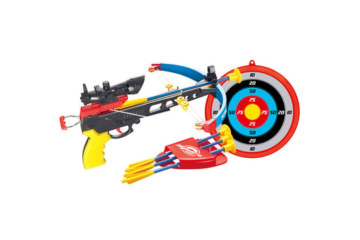 AMZ-banker-CROSSBOW-SET-WITH-ARROWS-TARGET-2