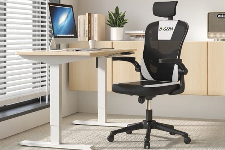 Computer-Desk-Chair-with-Adjustable-Headrest-1