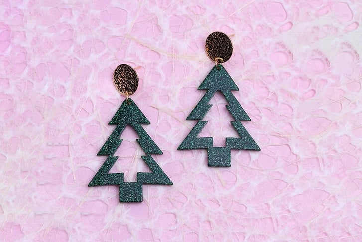 Christmas-Themed-Acrylic-Earrings-2