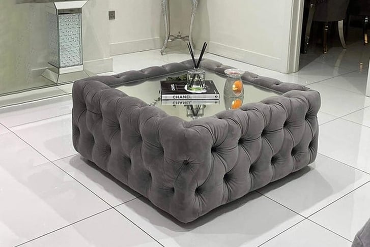 Chesterfield-velvet-Glass-top-Coffee-table-3