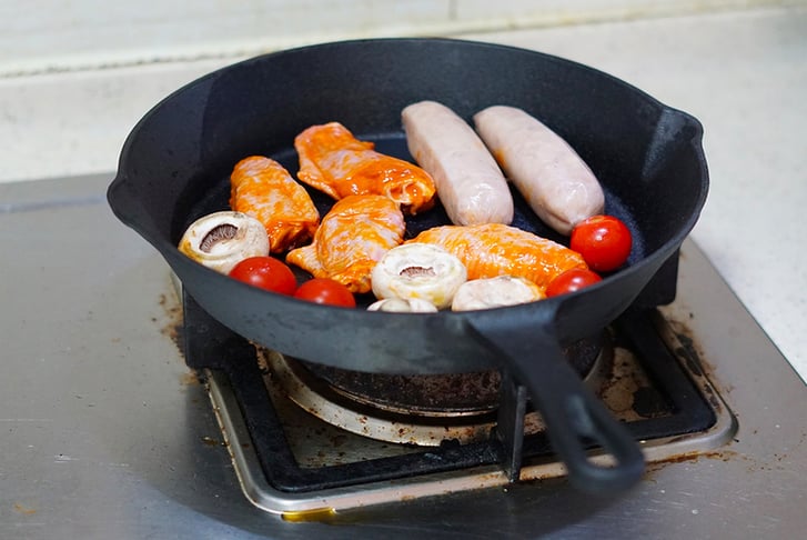 Cast-Iron-3-Pcs-Skillet-Pan-Set-Non-Stick-Round-Frying-Grill-Kitchen-Fry-Cooking-3