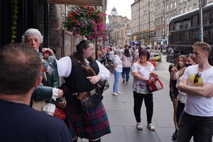 2hr Immersive Outlander Tour - Royal Mile, Edinburgh