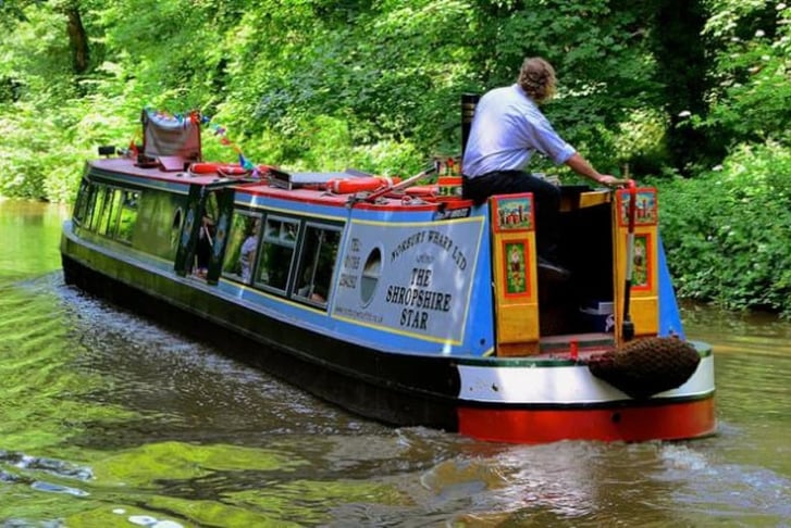 1-Day Private Narrow Boat Hire - Shropshire Union Canal