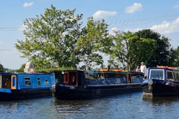 Afternoon Tea and Canal Cruise For 2