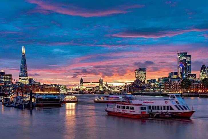 24 or 48 Hour Hop-On Hop-Off London Sightseeing Bus & Boat Tour with Tootbus