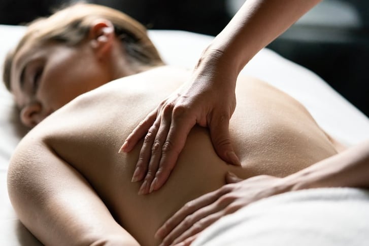 Postpartum Full Body Massage & Express Facial with Refreshment Offer