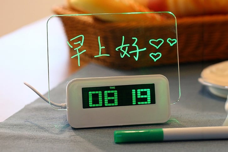 Scribble-Memo-Alarm-Clock-4