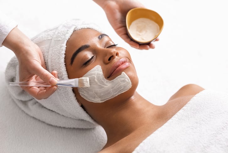 Luxury 60-Minute Janssen or Fillmed Facial