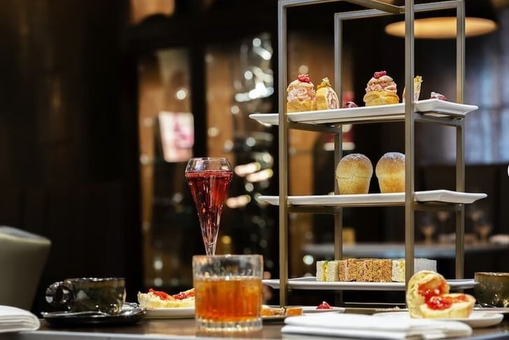 4* Edinburgh Holyrood Hotel Spa Day, Prosecco & Afternoon Tea 