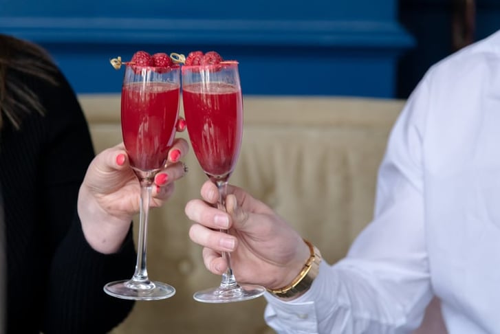 4* Grand Central Hotel Afternoon Tea for 2, 3 or 4 - Prosecco Bellini Cocktail Upgrade