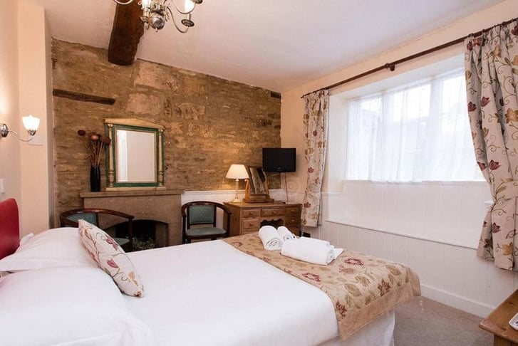The Crown Hotel 7