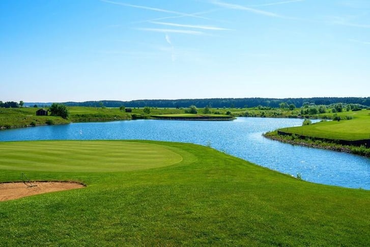 1-Month Unlimited Golf Membership - 14 Premium Locations (3)