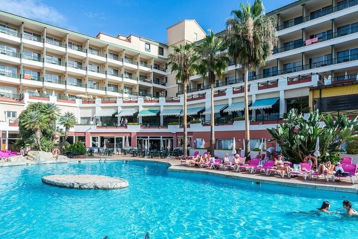 blue-sea-costa-jardin
