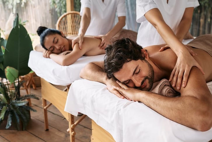 60-Minute Couple's Full Body Massage