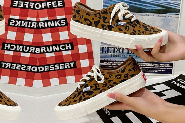 Leopard canvas clearance shoes